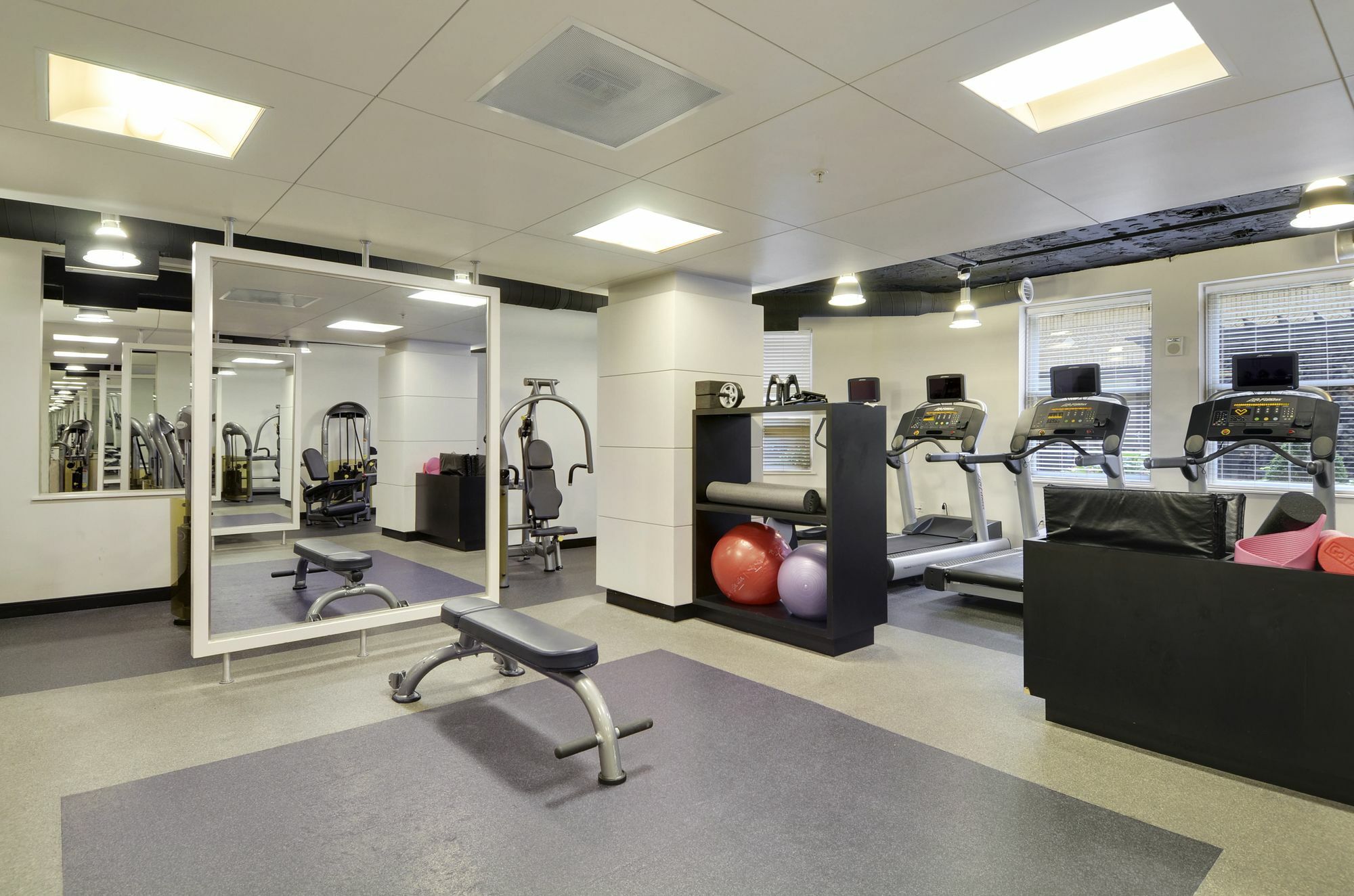 Aparthotel Bridgestreet At Woodward Building Washington Esterno foto
